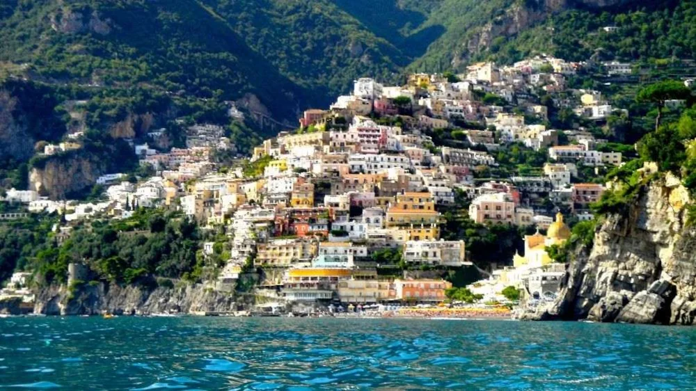 Fishing in Positano – Not a Tourist Show